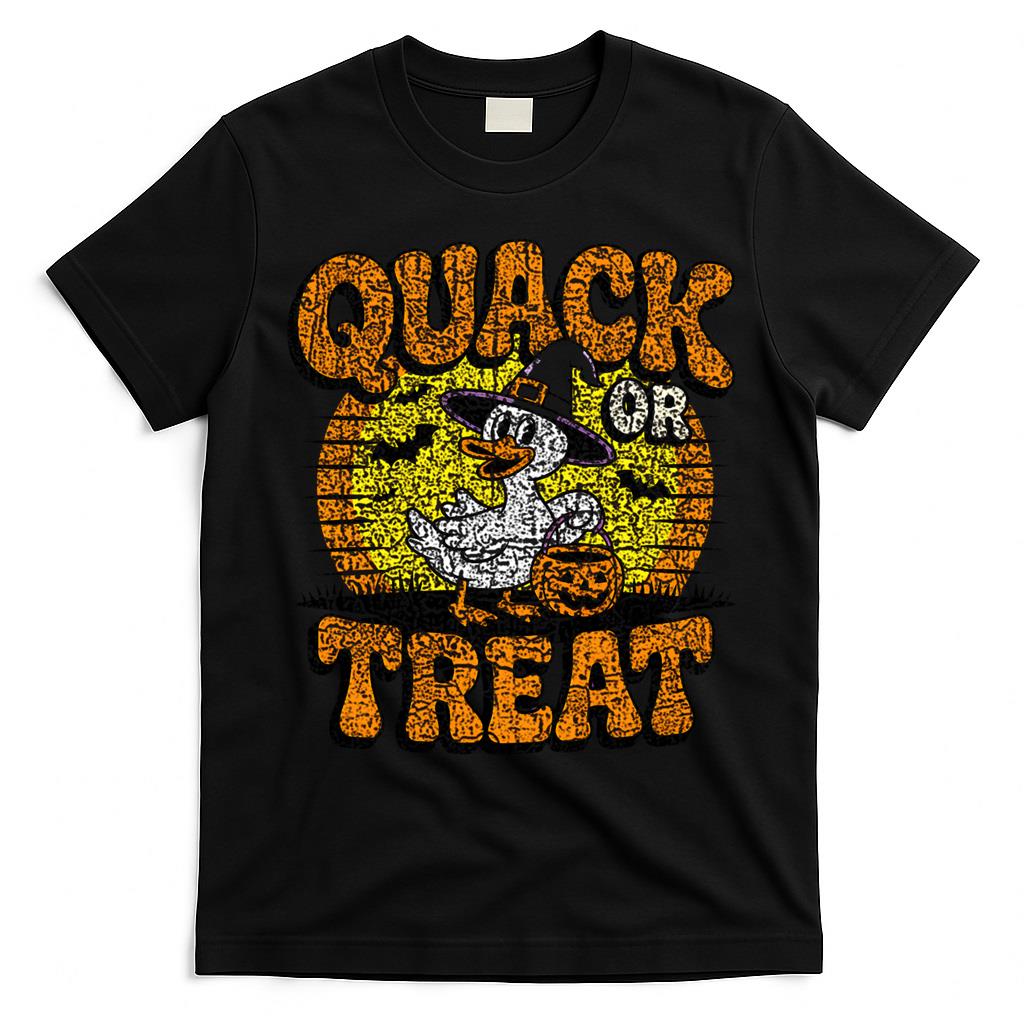 Quack Or Treat Duck Halloween Funny Witch Pumpkin Spooky Animal Pun Essential T-Shirt