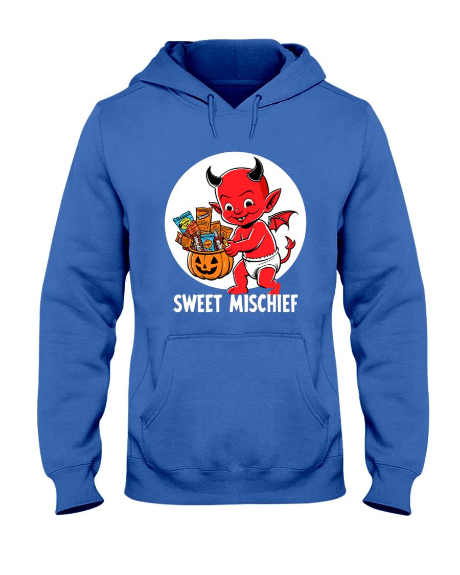 Sweet Mischief – Cute Vintage Devil with Halloween Candy Classic T-Shirt