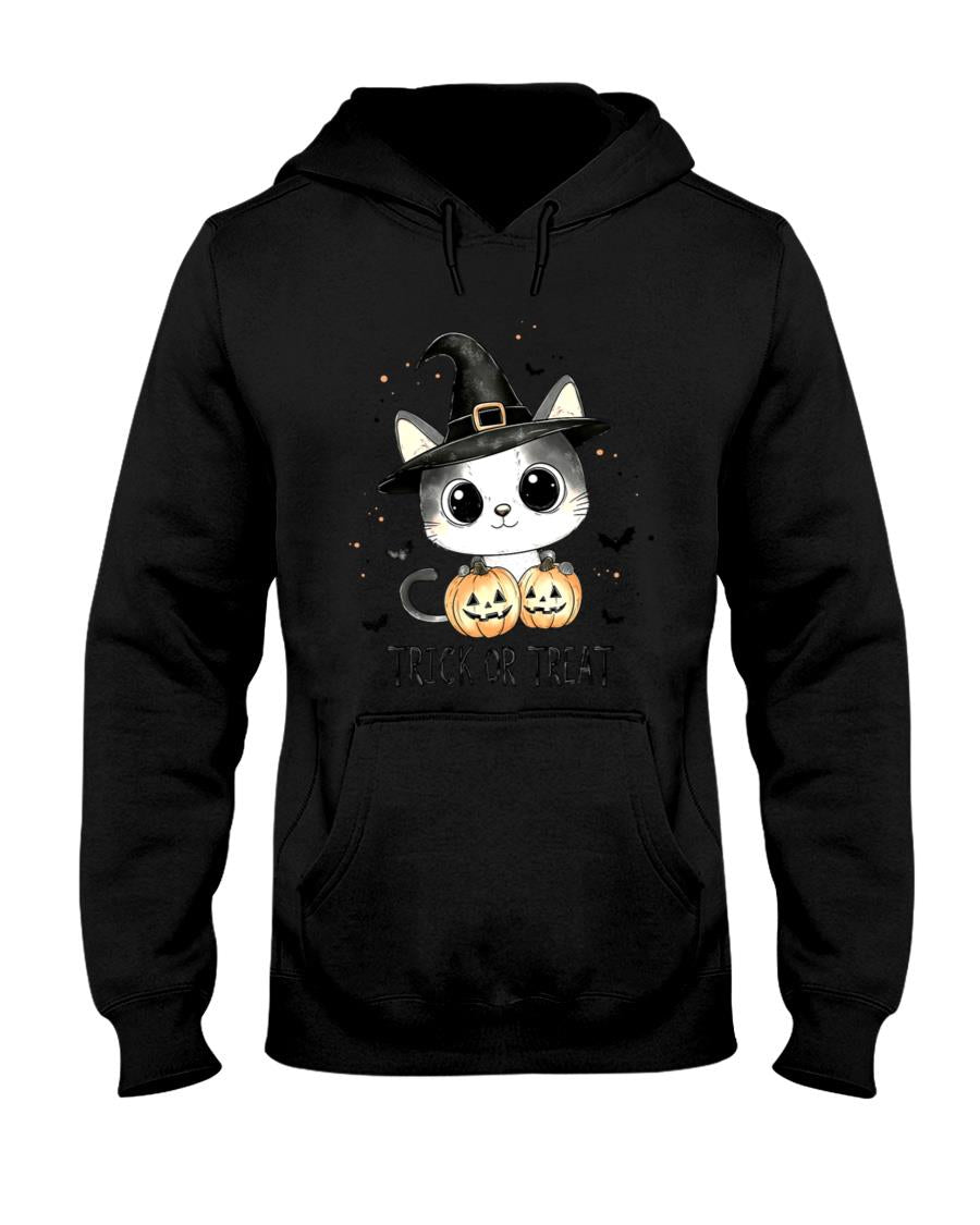 Halloween Cat Trick or Treat Classic T-Shirt