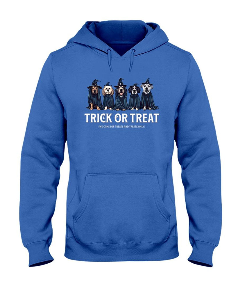 Funny Halloween design with dogs trick or treat Classic T-Shirt