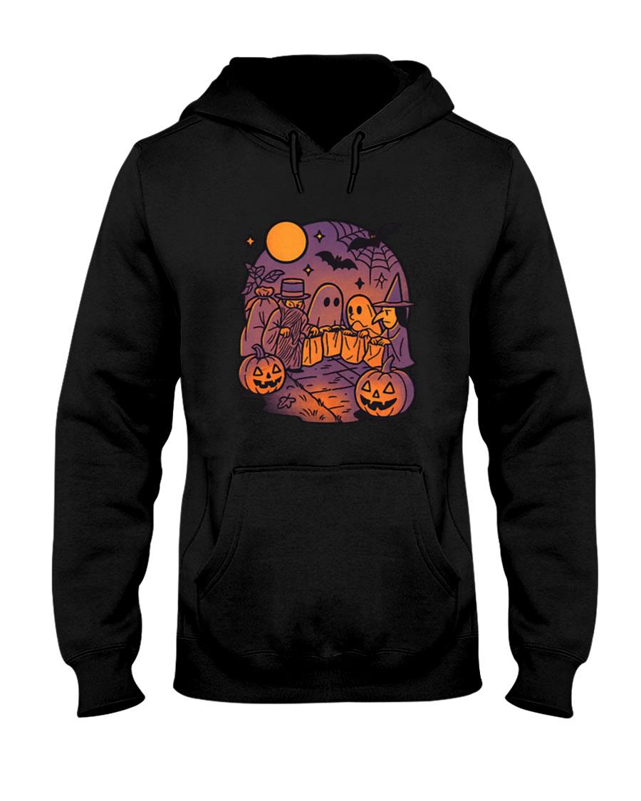 Spooky Trick-or-Treat Halloween Sticker – Pumpkins & Bats Classic T-Shirt