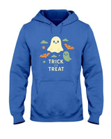 Trick Ghost or Treat  Cute Halloween Ghost  for Kids Classic T-Shirt