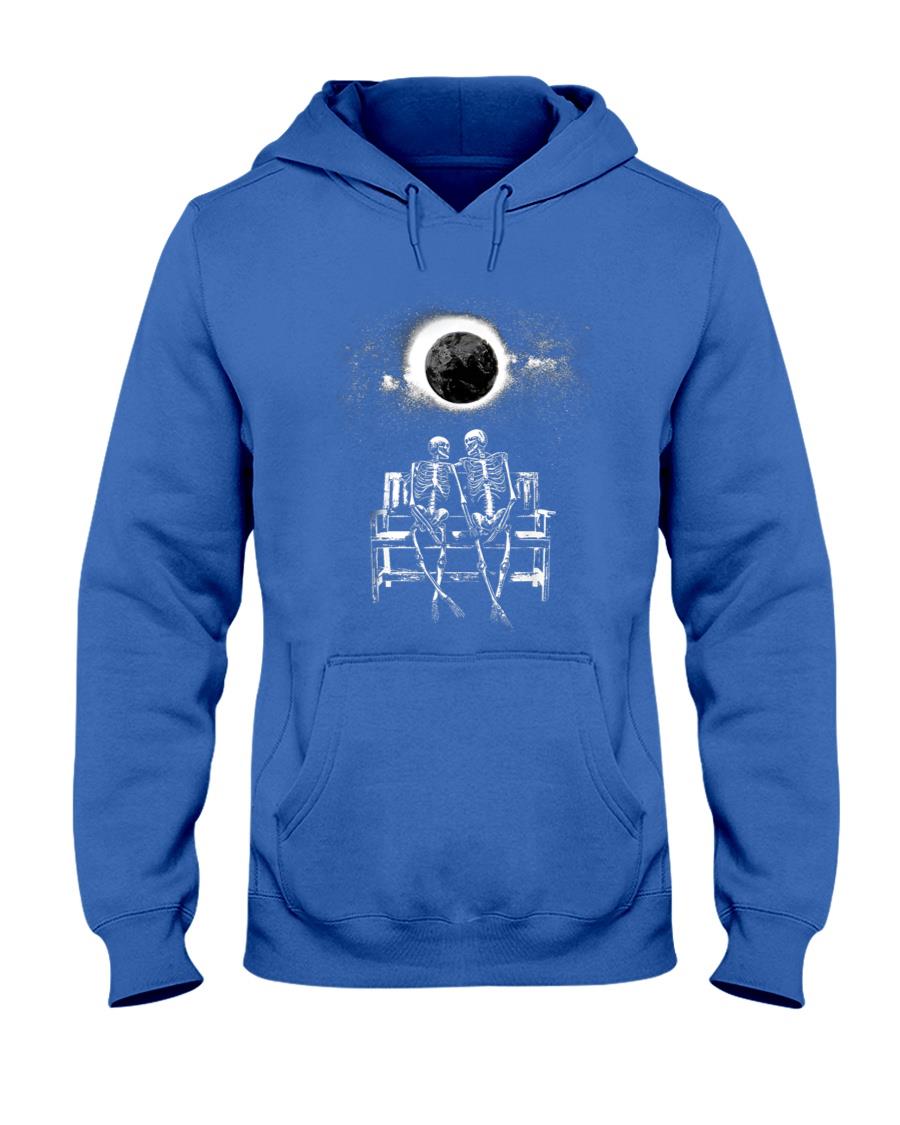 Funny Skeleton Couple Scary Horror Halloween Trick Or Treat T-Shirt