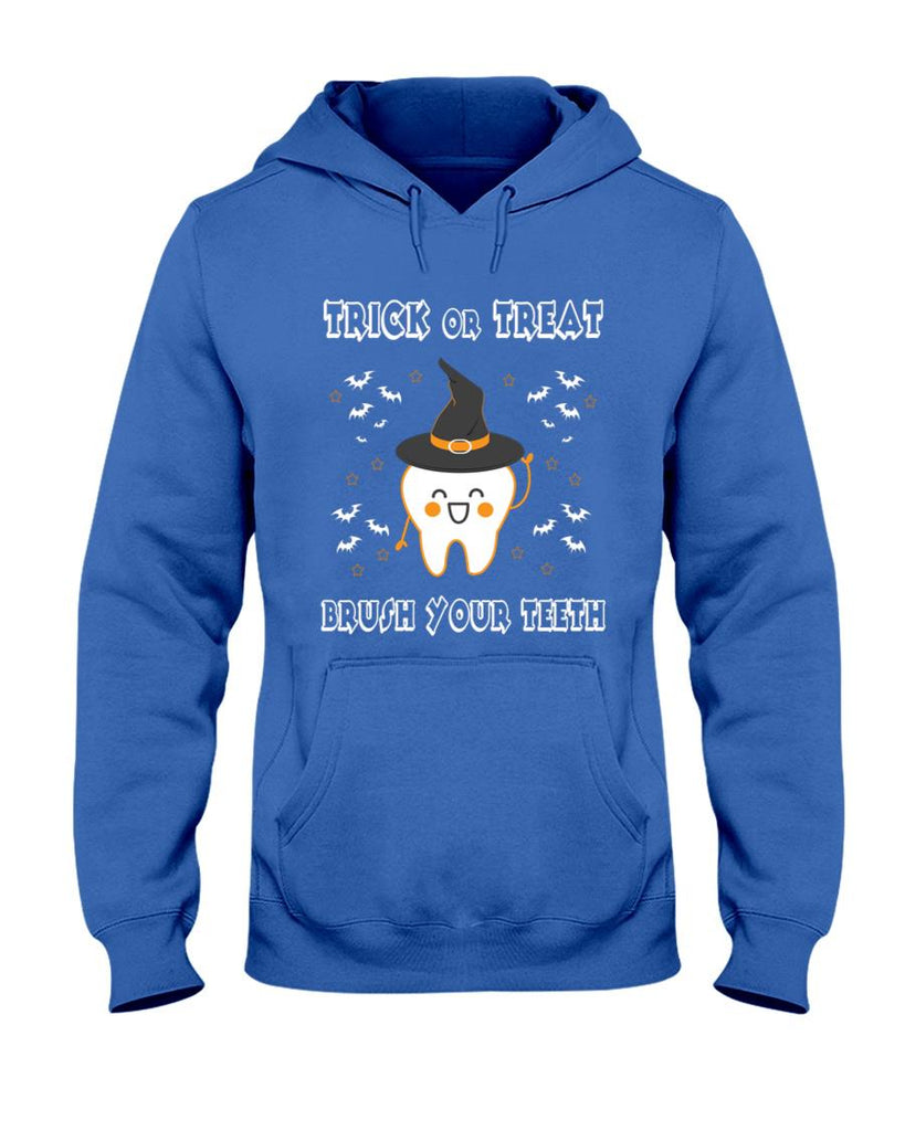 Trick Or Treat Brush Your Teeth Dentist Halloween Costume Long Sleeve T-Shirt