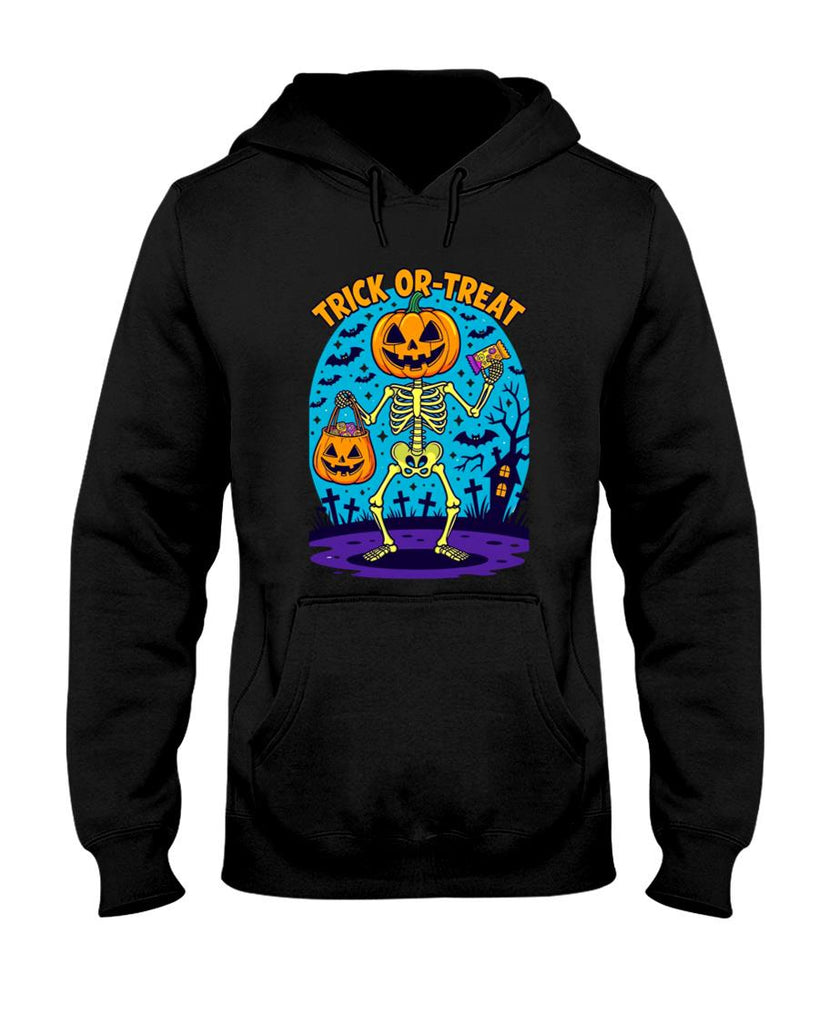 Trick or Treat Skeleton – Pumpkin Head, Candy & Spooky Night Classic T-Shirt