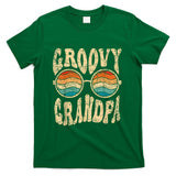 Retro Nostalgia - Groovy Grandpa 70s Aesthetic Nostalgia 1970's Retro Grandpa T-Shirt