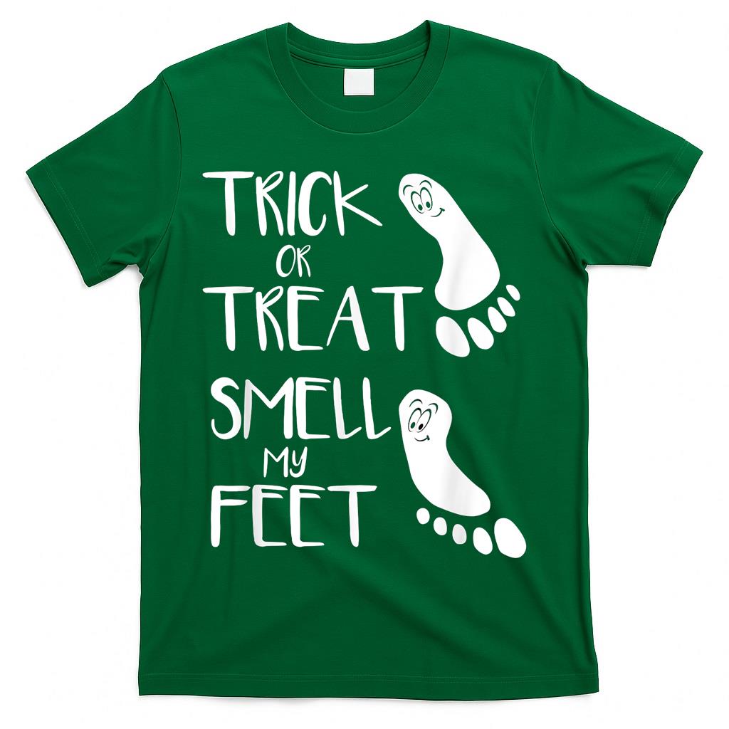 Trick Or Treat Smell My Feet Cute Funny Halloween Costumes T-Shirt