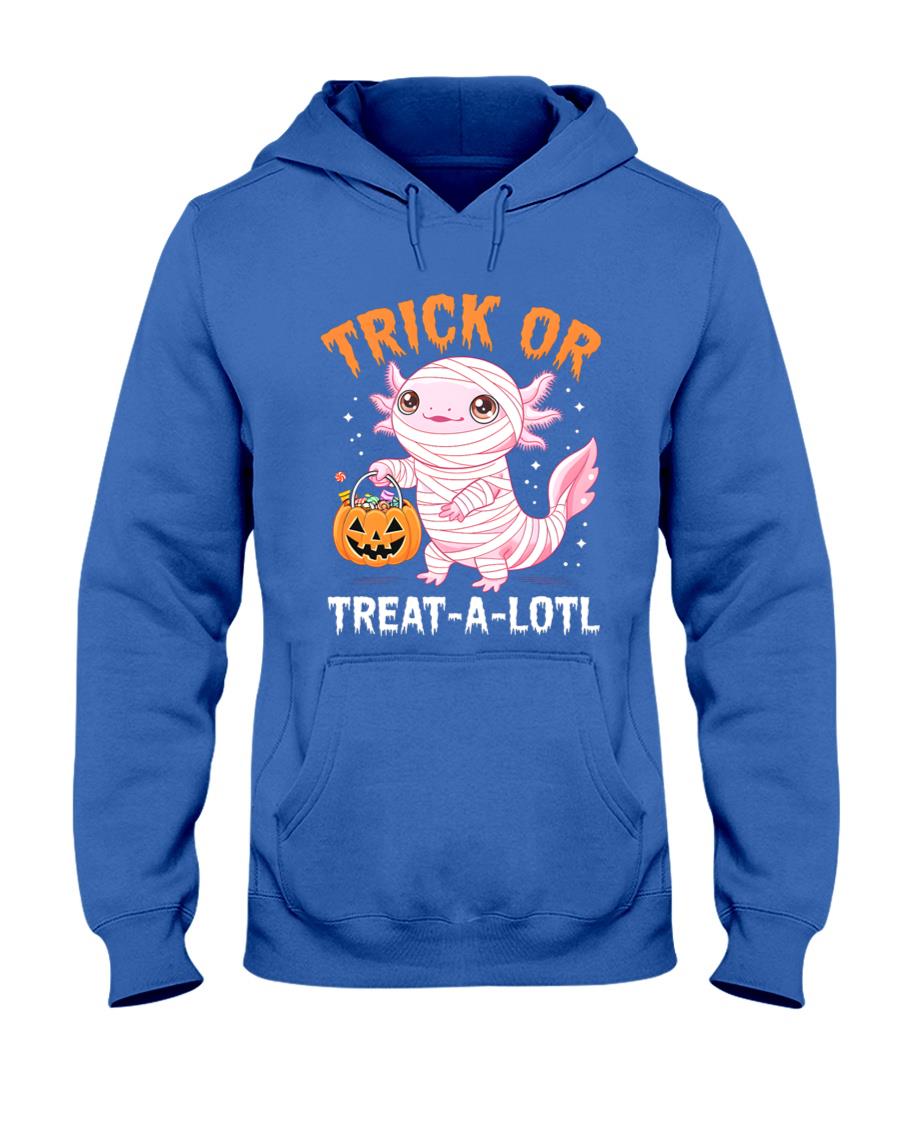 Kawaii Axolotl Mummy Trick or Treat-A-Lotl Halloween Essential T-Shirt