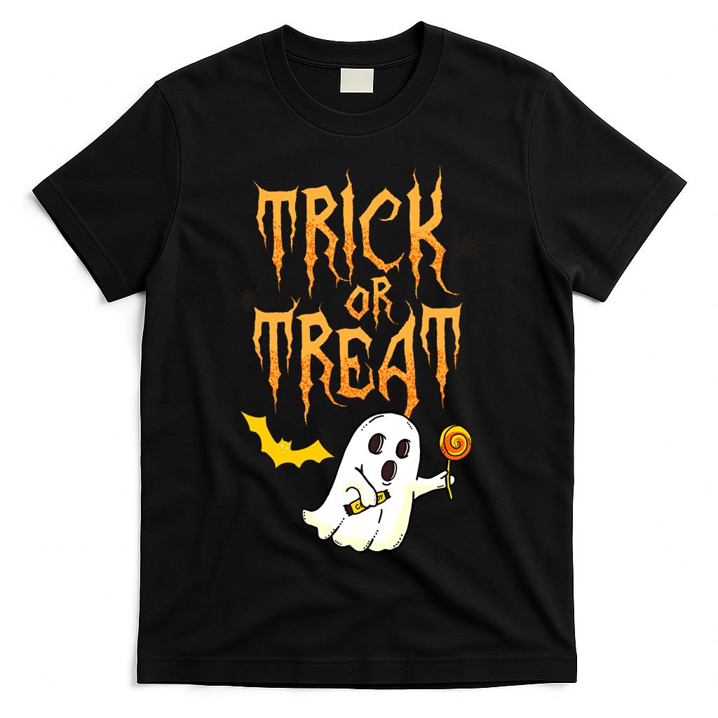 Trick or treat, happy halloween Oversized T-Shirt