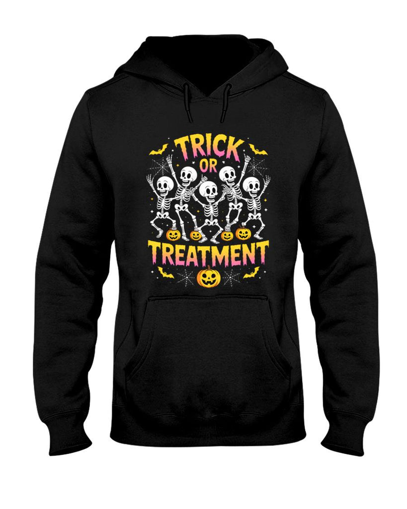 Halloween Trick Or Treatment PT Physical Therapy Therapist Essential T-Shirt