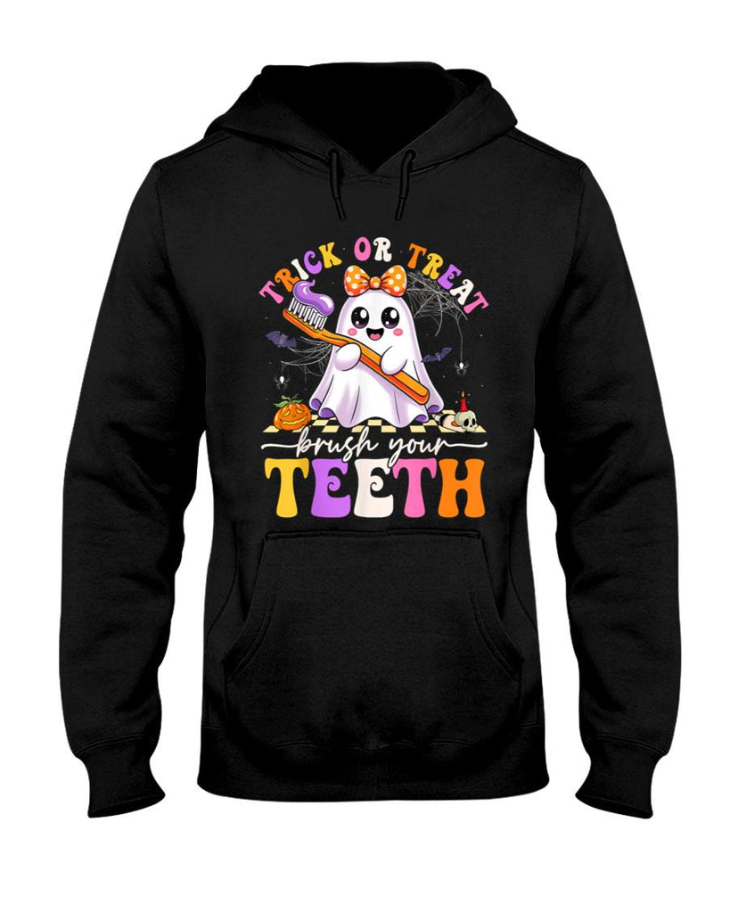 Funny Ghost Boo Halloween Trick Or Treat Brush Your Teeth T-Shirt
