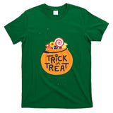 Trick or Treat – Spooky Halloween Costume & Candy Design Classic T-Shirt