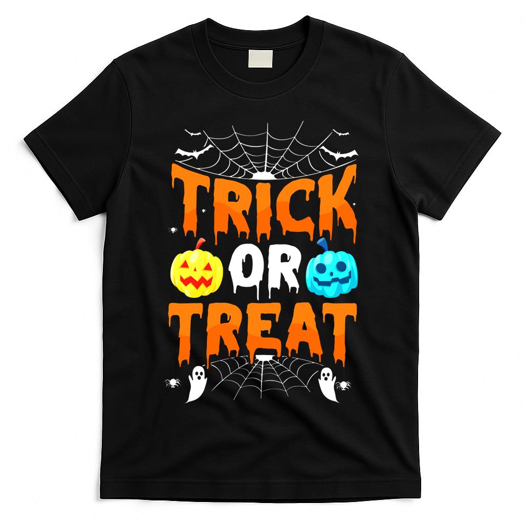 Creepy Trick Or Treat  Halloween Design Classic T-Shirt