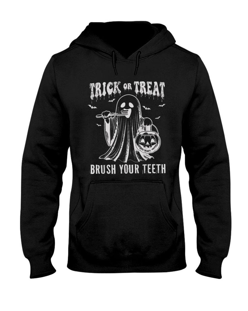Trick Or Treat Brush Your Teeth Dentist Dental Halloween T-Shirt