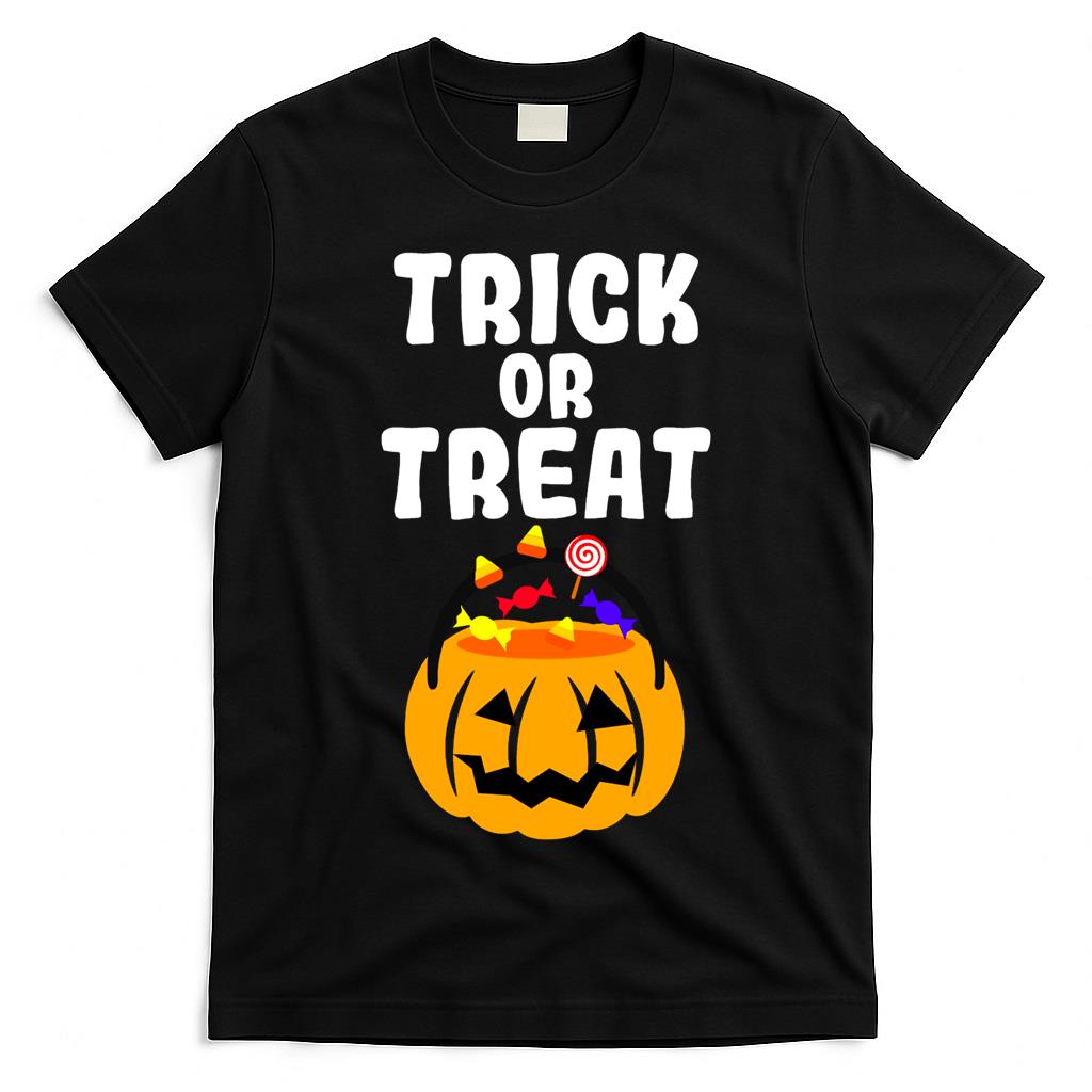 Trick or treat cute pumpkin Halloween - men women  Halloween Oversized T-Shirt