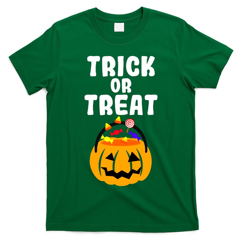 Trick or treat cute pumpkin Halloween - men women  Halloween Oversized T-Shirt
