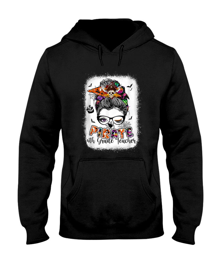 Pirate 4th Grade Teacher Halloween Messy Bun Trick Or Treat T-Shirt