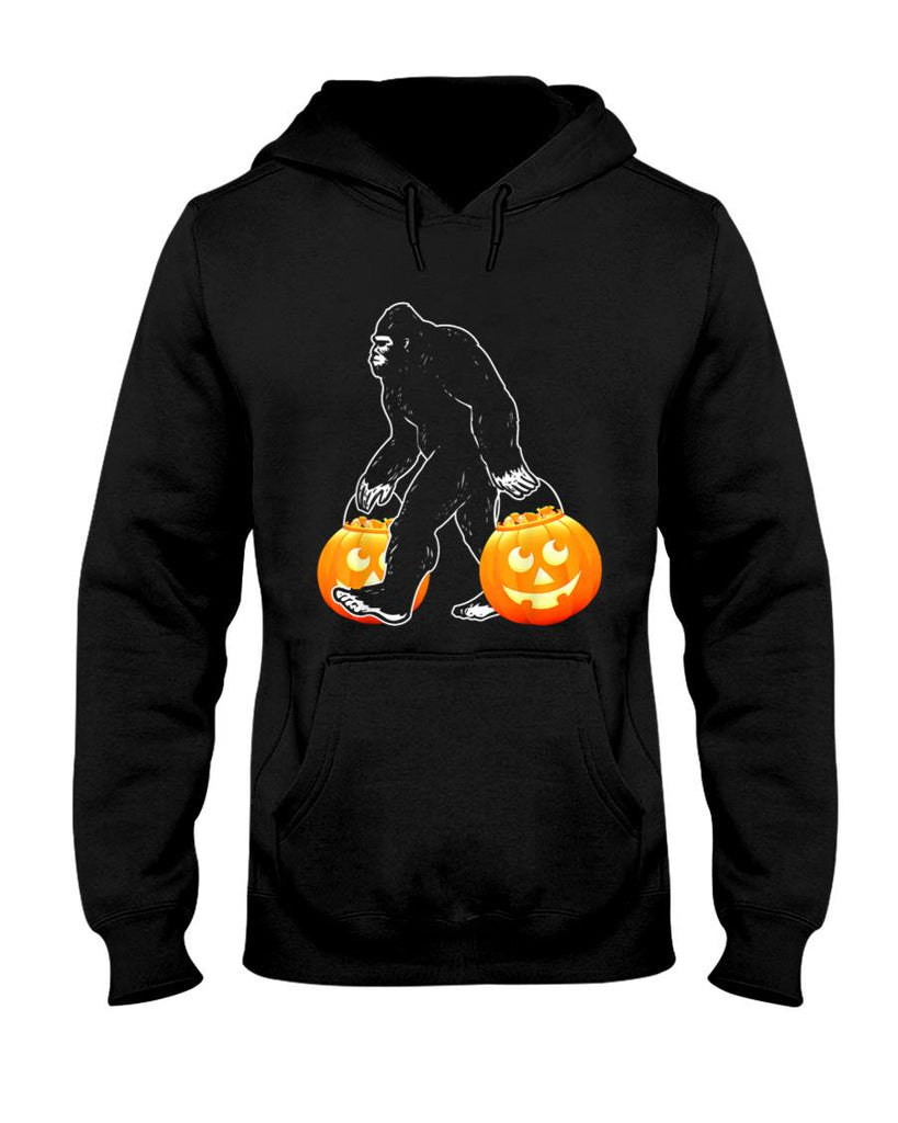 Sasquatch Halloween Trick-or-Treat Pumpkin T-Shirt
