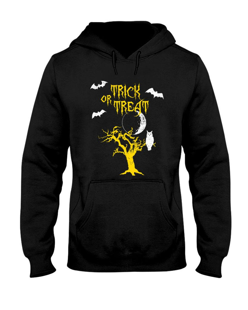 Halloween shirt trick or treat Essential T-Shirt
