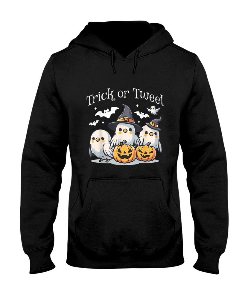 Trick Or Tweet Budgie Witch Halloween Spooky Parakeet Lover T-Shirt