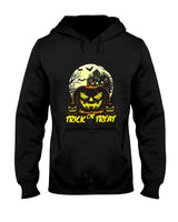 Trick or treat shirt Haunted house scary pumpkin Halloween  Essential T-Shirt