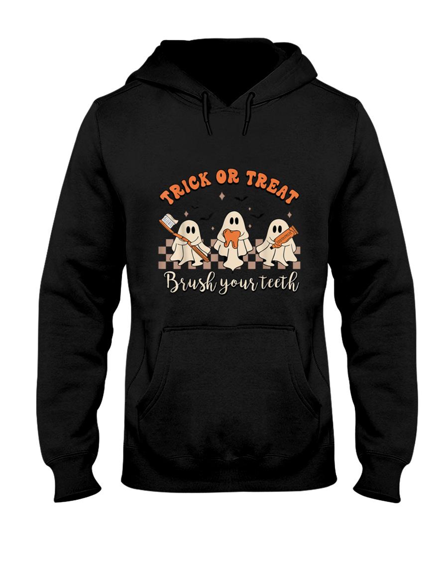 Trick Or Treat Brush Your Teeth Retro Halloween Cute Dentist T-Shirt