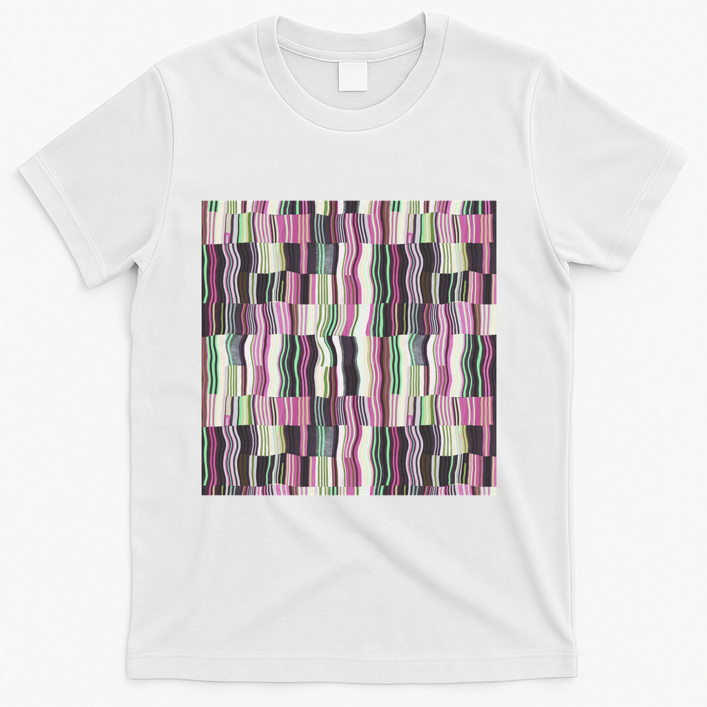 Dynamic Stripe Cascade - White