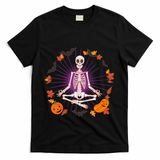 Funny Halloween Fall Autumn Namaste Yoga Skeleton T-Shirt - Black