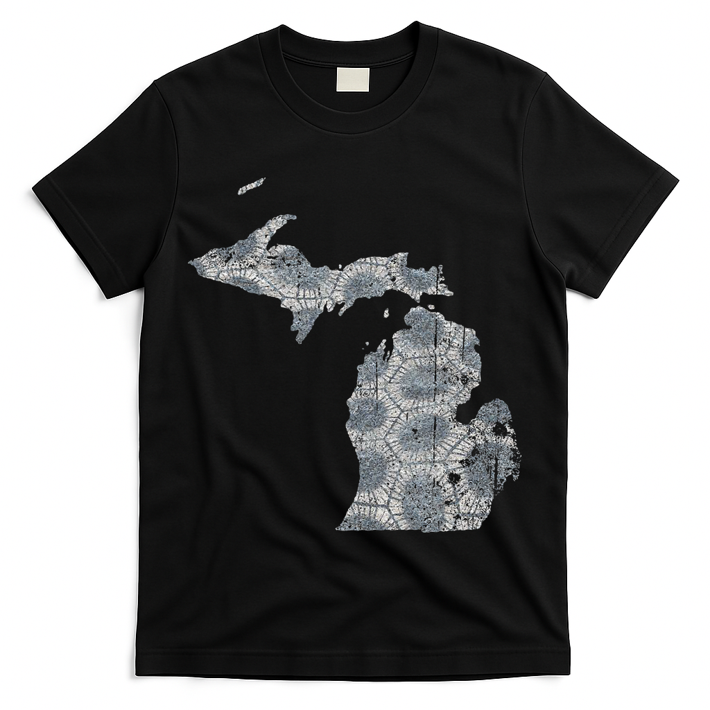 Great Lakes Shaped Women Summer Petoskey Stone Michigan T-Shirt