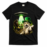 St Patricks Day Cat Selfie Leprechaun Bigfoot UFO T-Shirt