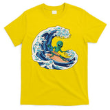 Alien Surfing Summer Surfer T-Shirt
