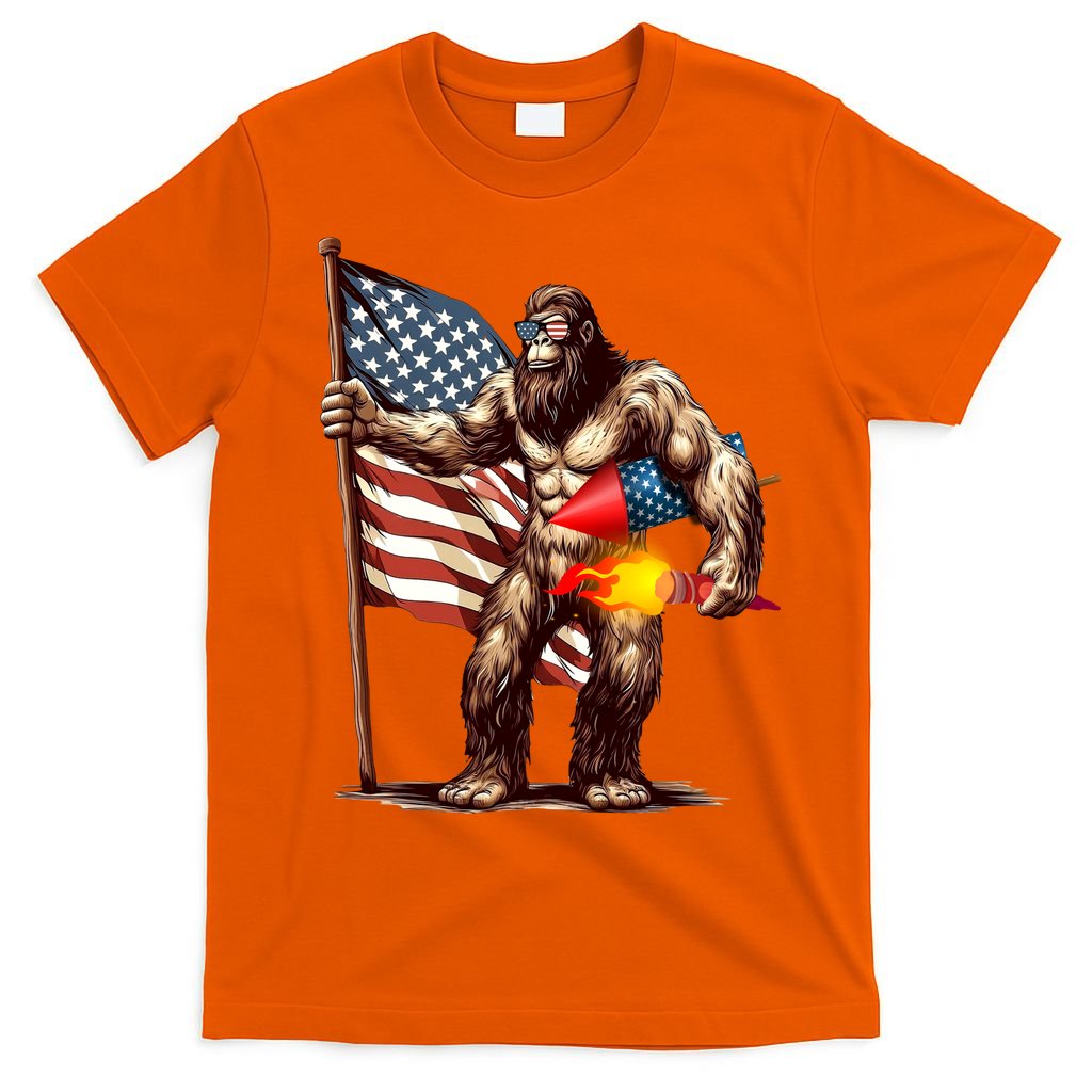 Bigfoot Fireworks 4th Of July Sasquatch American US Flag T-Shirt