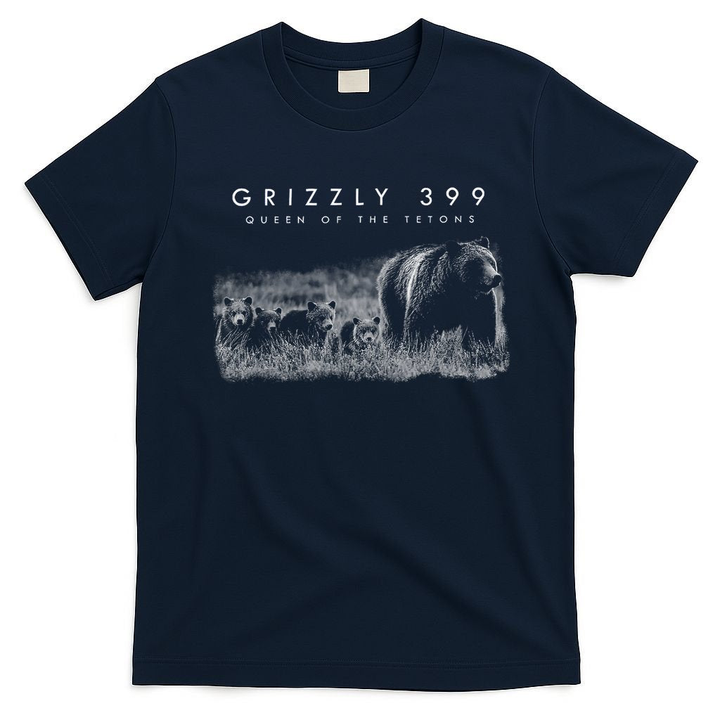 Bear Lovers Queen Of The Tetons Grizzly 399 National Park T-Shirt
