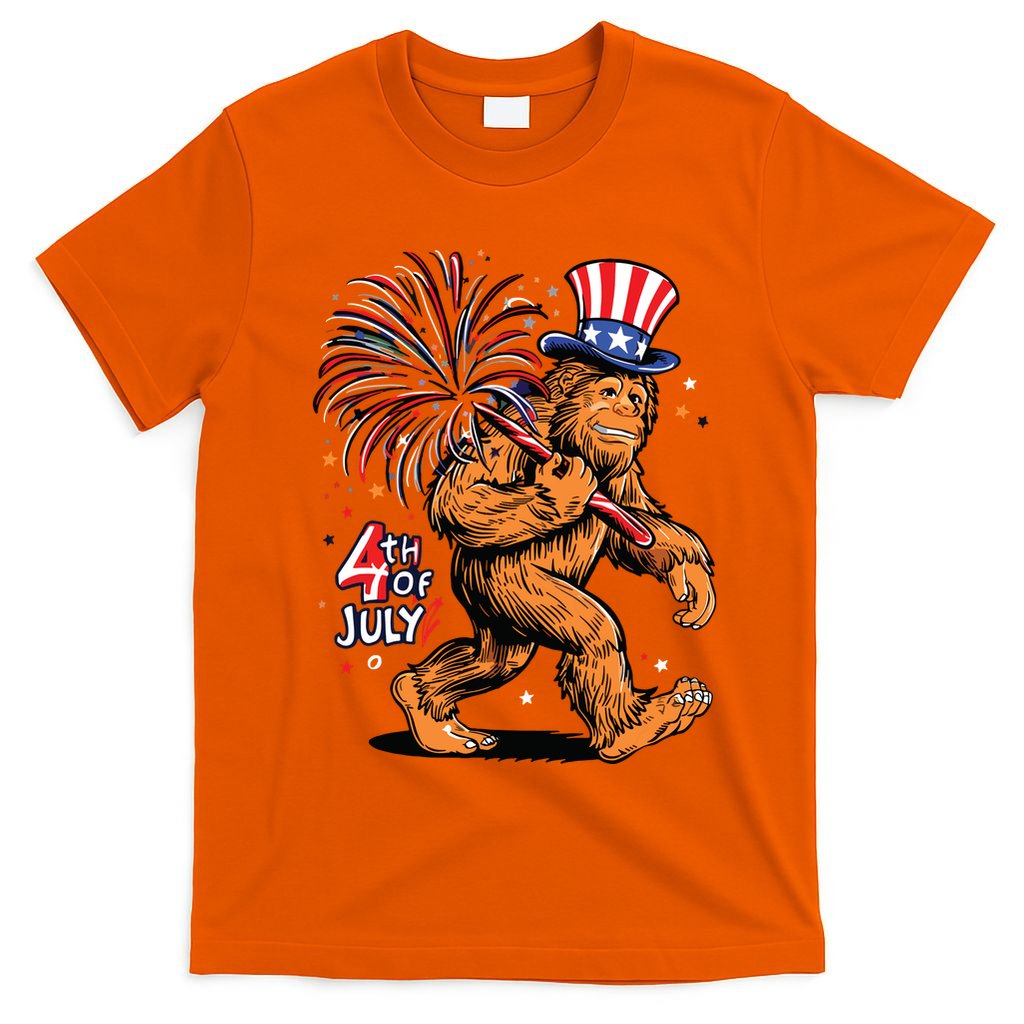 Bigfoot Sasquatch 4th Of July Fireworks T-Shirt