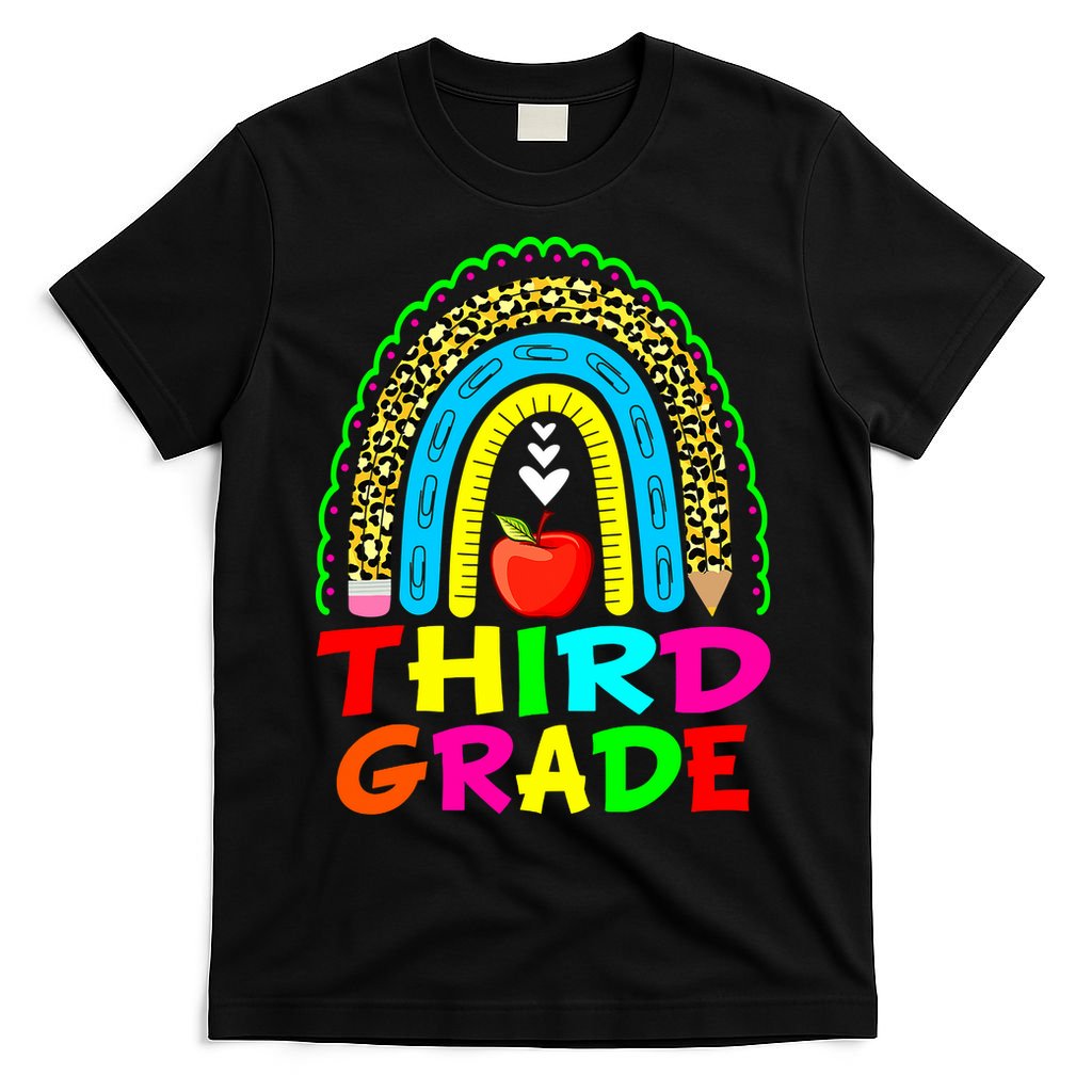 Cute Leopard Rainbow Funny Third Grade Teacher T-Shirt