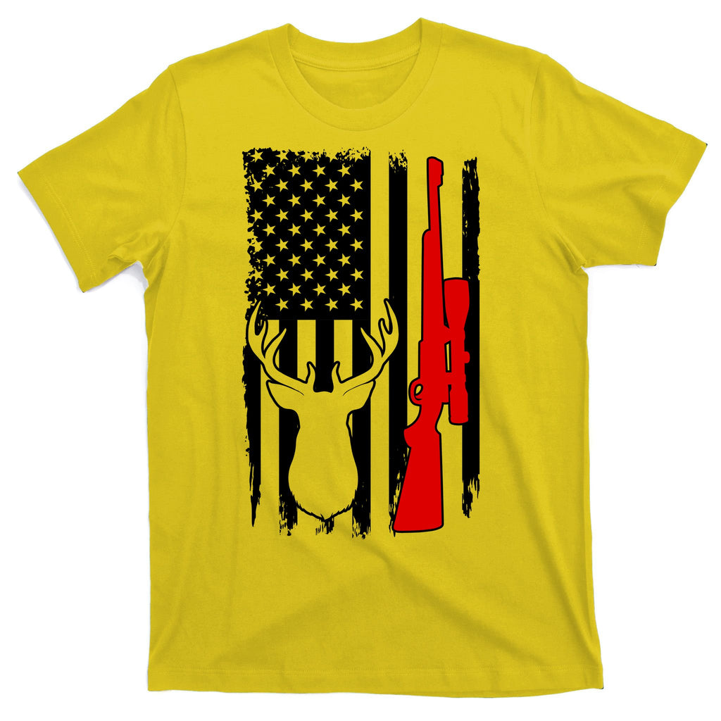Deer Hunting Distressed USA American Flag T-Shirt