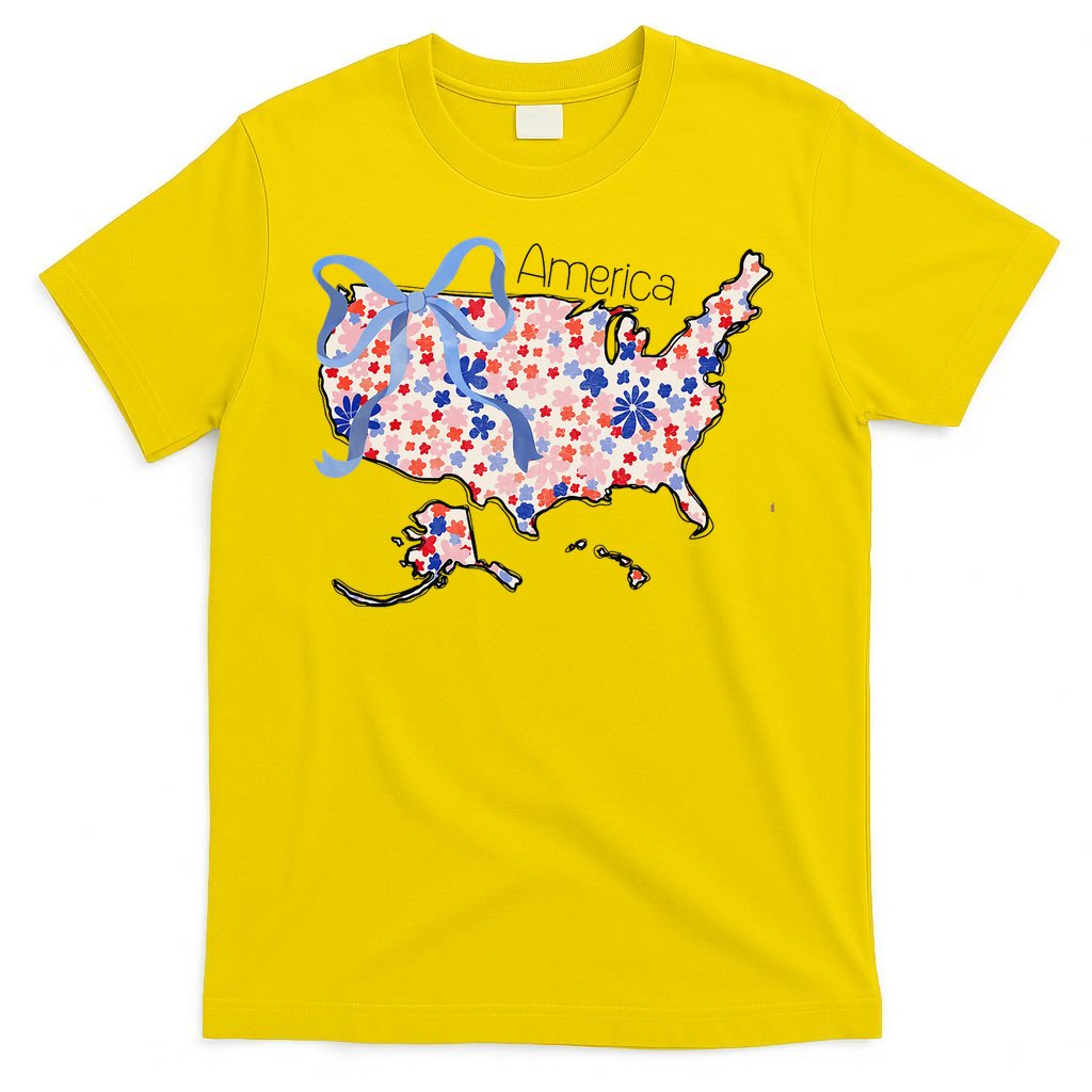 Floral America Coquette Bow USA Map 4th Of July Patriotic T-Shirt