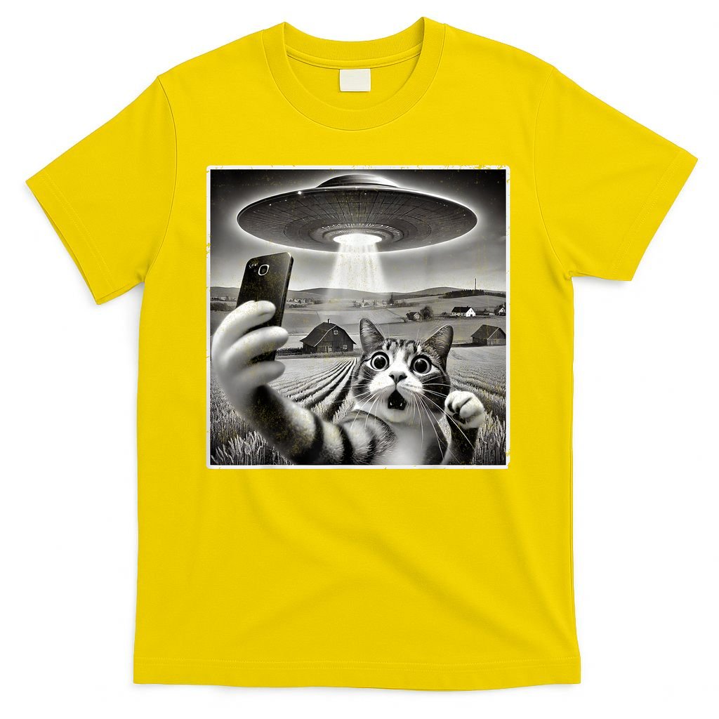 Funny Cat Selfie With Alien UFO Cat T-Shirt