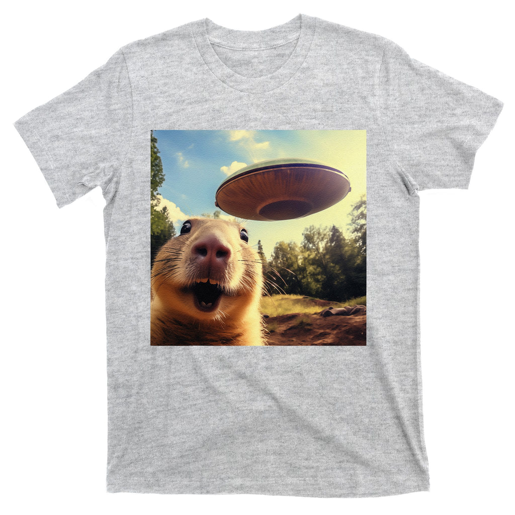 Funny Graphic Capybara Selfie With Ufos Weird T-Shirt