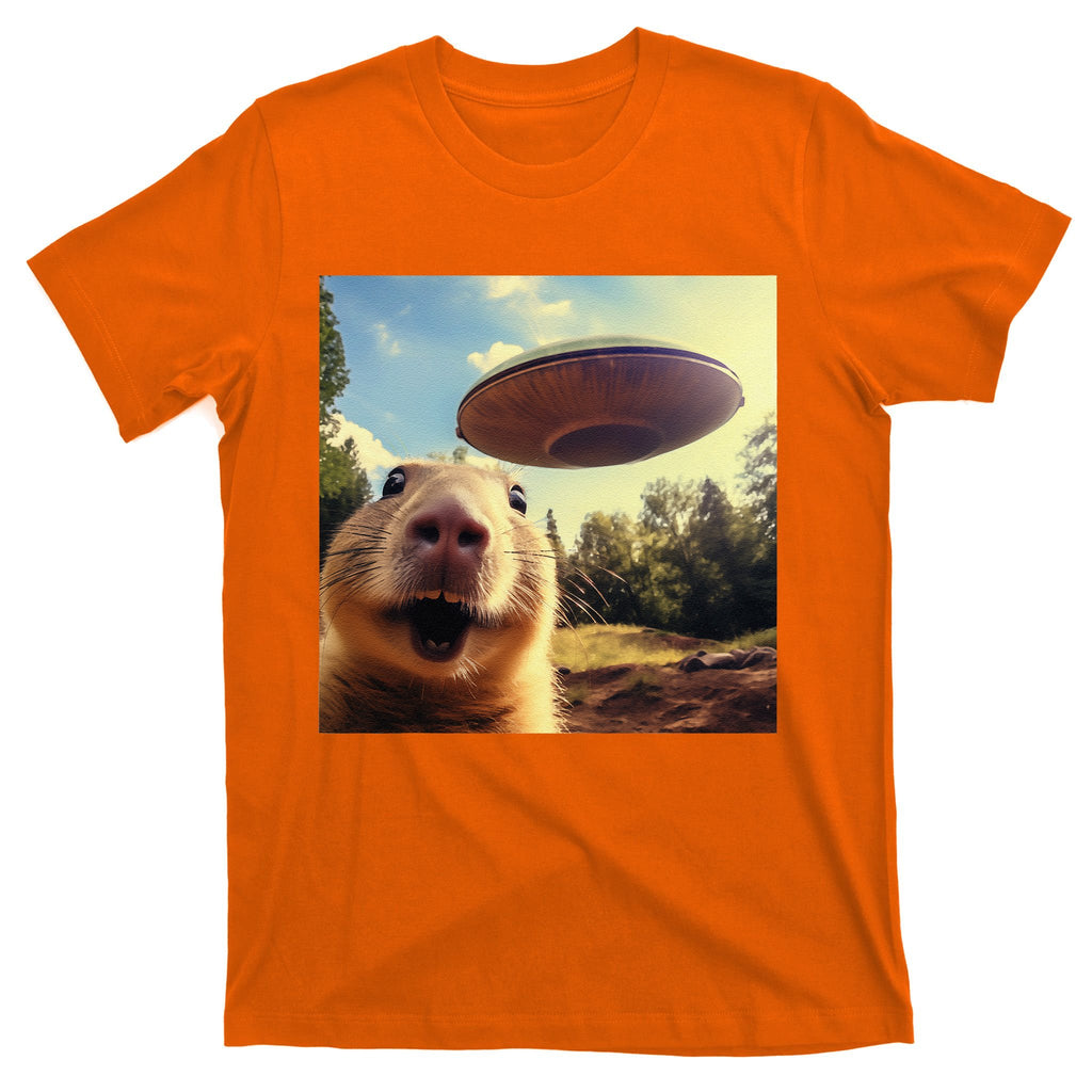 Funny Graphic Capybara Selfie With Ufos Weird T-Shirt