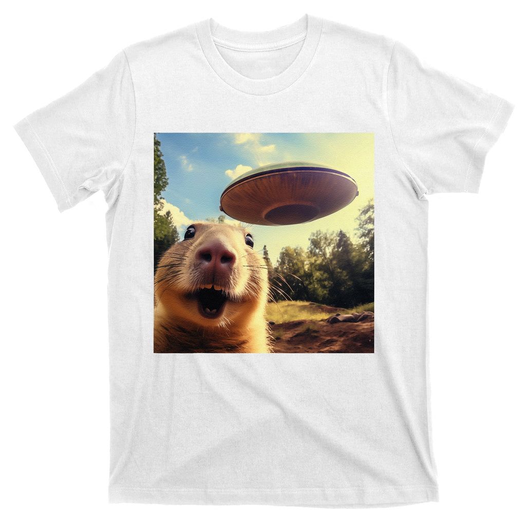 Funny Graphic Capybara Selfie With Ufos Weird T-Shirt