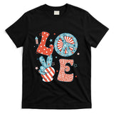 Funny Peace Love America Us Flag Retro Groovy 4th Of July T-Shirt