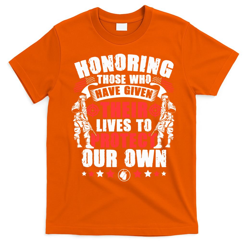 Military American Soldier Memorial Honoring T-Shirt