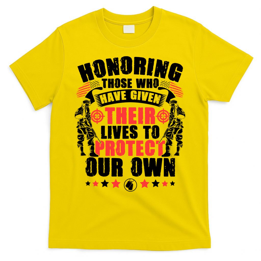 Military American Soldier Memorial Honoring T-Shirt