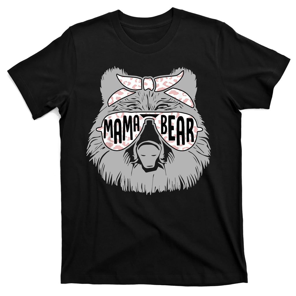 Mama Bear Cute Gift Mom T-Shirt