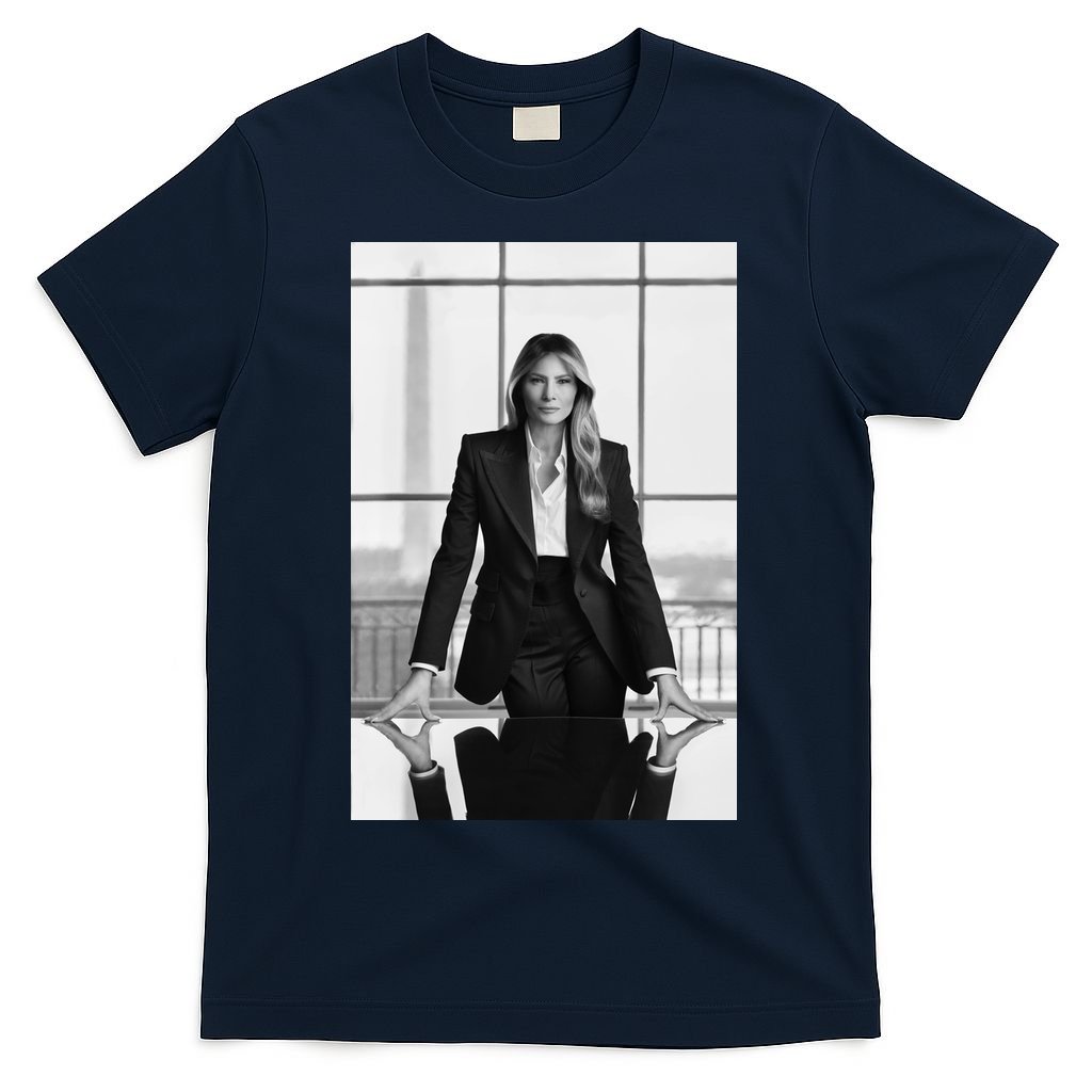 Melania Trump First Lady Official White House Portrait T-Shirt