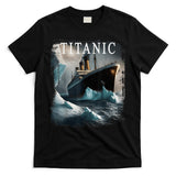 Titanic Boat Vintage Cruise Ship Sailing in 1912 hit Iceberg T-Shirt