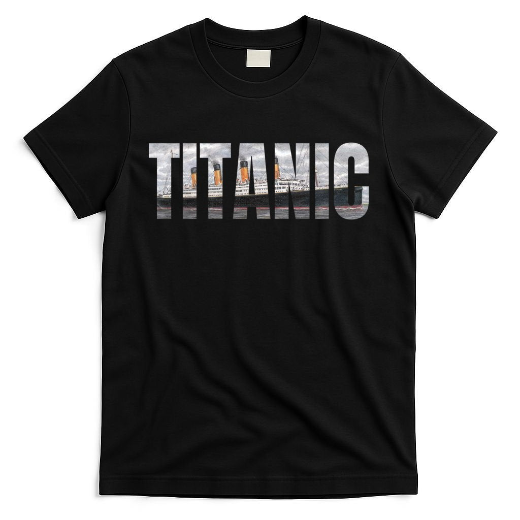 Titanic Sailing Ship 1912 Cruise Vintage Distressed Great Gift T-Shirt