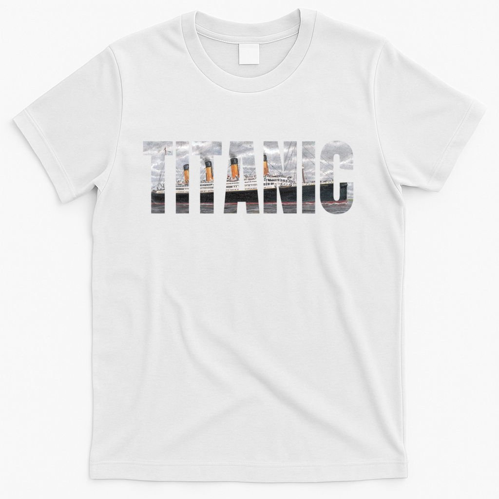 Titanic Sailing Ship 1912 Cruise Vintage Distressed Great Gift T-Shirt