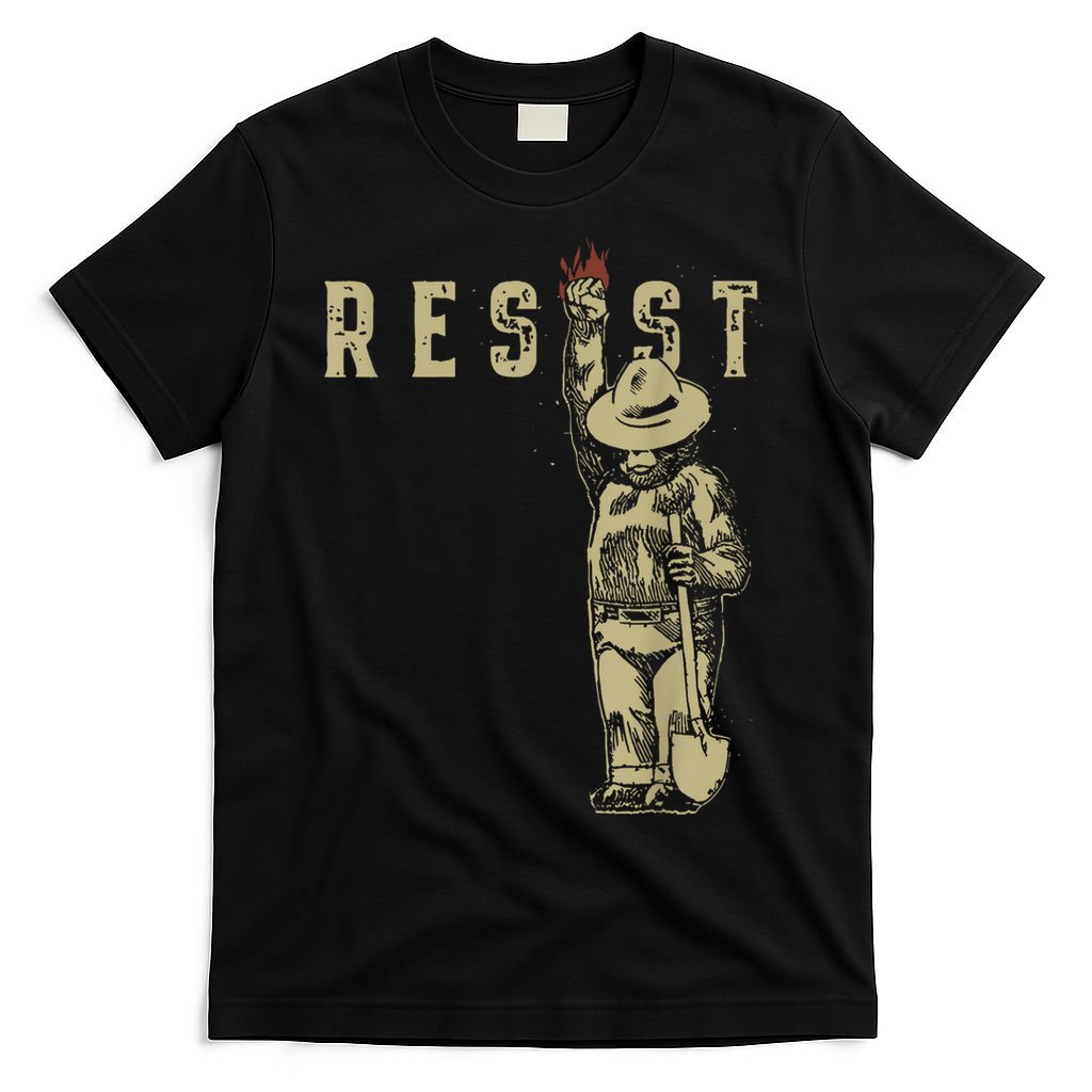 Vintage The Resist Bear T-Shirt